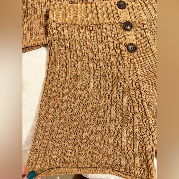 Camel colored Knit shorts set - Picture 3 of 5